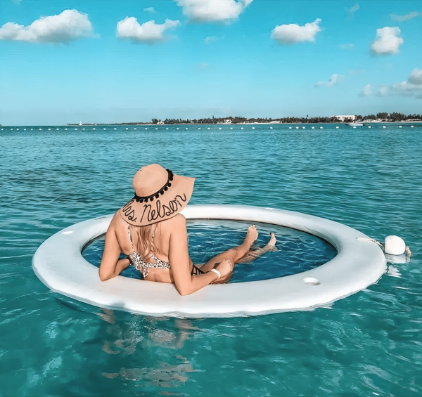 Water Lounges